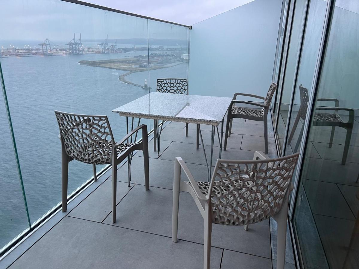 26-Etage Lejlighed Med Utrolig Havudsigt Århus Eksteriør billede
